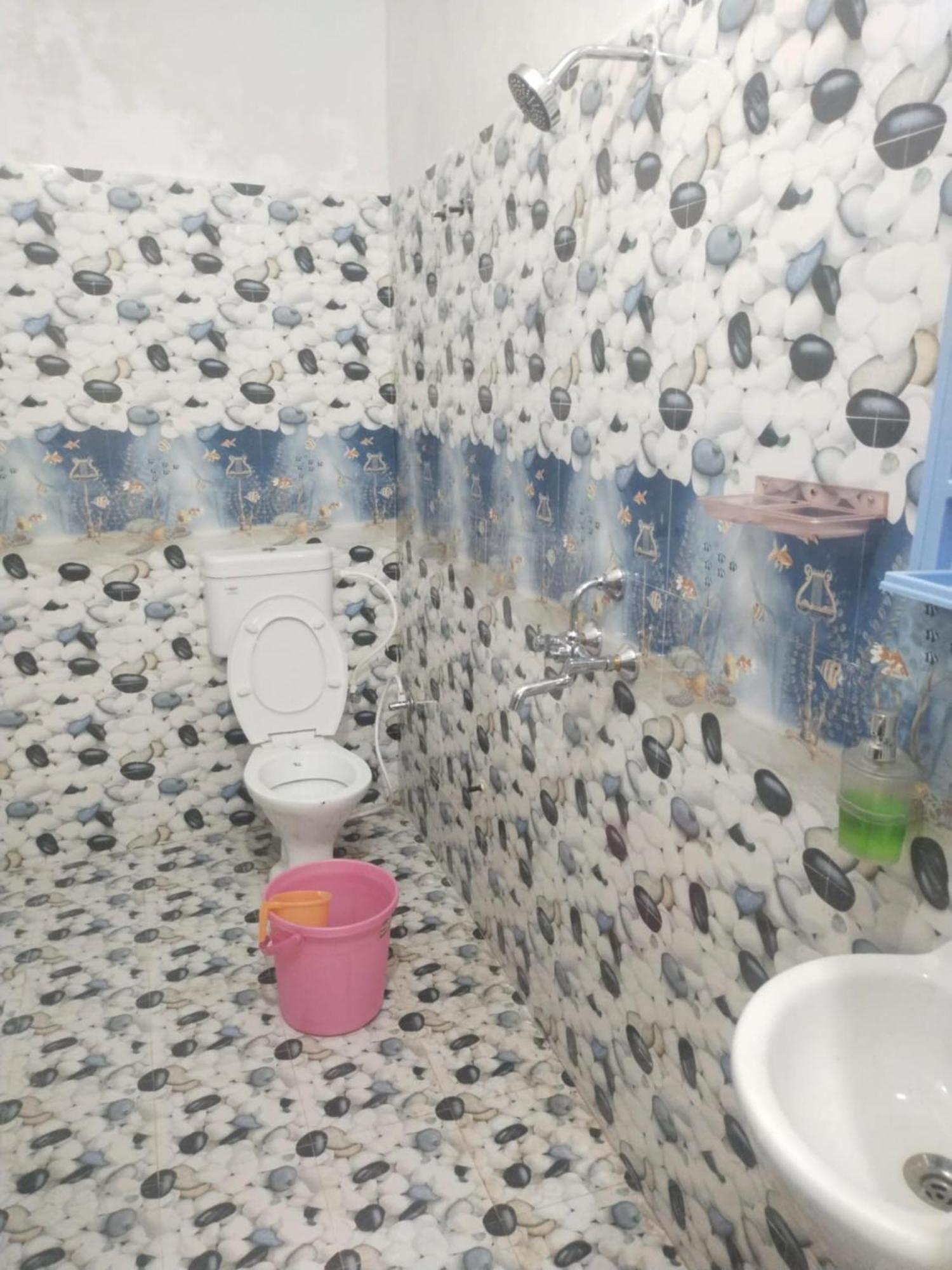 Homestay Goroomgo Paradise - Parking & Restaurant Available - Perfect Location And Comfortable Varanasi